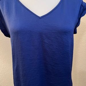 Ladies blue express top size small